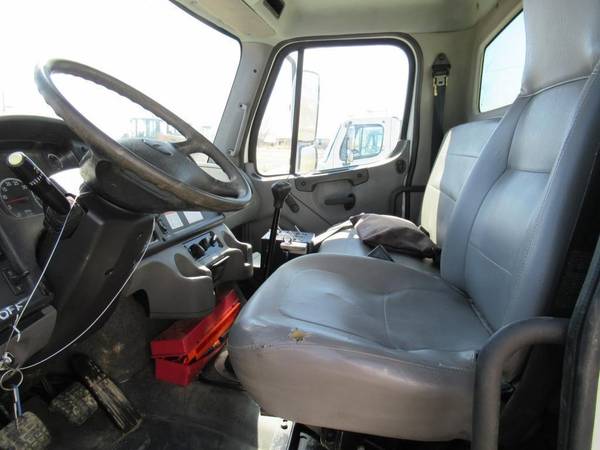 2007 Freightliner M2 Business Class Water Truck for sale in Coalinga, CA – photo 12