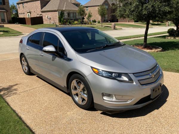 2011 Chevrolet Volt - cars & trucks - by owner - vehicle automotive... for sale in Lewisville, TX – photo 3