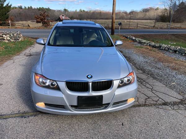 BMW 325XI, 6 SPEED MANUAL! SUPER CLEAN! - cars & trucks - by dealer... for sale in Attleboro, MA – photo 4
