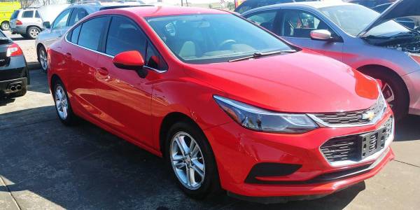 2016 Chevrolet Chevy Cruze LT Auto - cars & trucks - by dealer -... for sale in Loveland, CO – photo 3