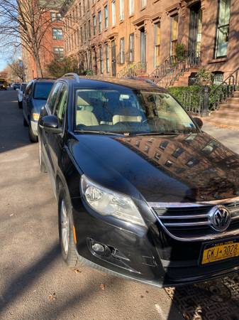 2009 Volkswagen Tiguan - cars & trucks - by owner - vehicle... for sale in Brooklyn, NY – photo 5