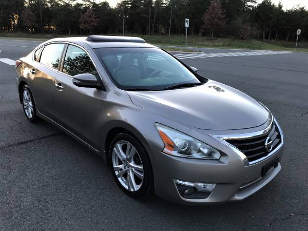 2013 Nisan Altima SL, Extra Clean, Fully Loaded, Great Condition -... for sale in Sterling, District Of Columbia – photo 2