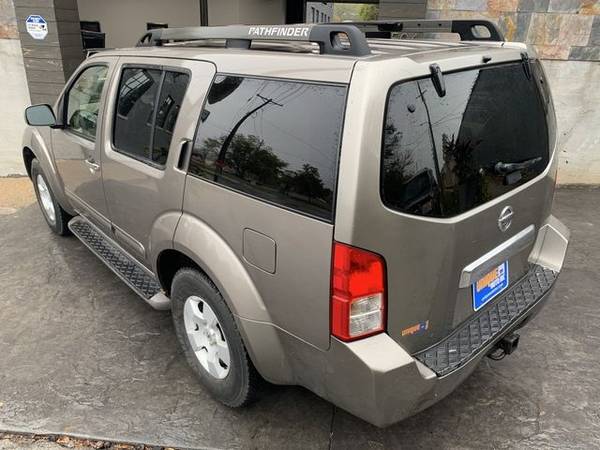 2006 Nissan Pathfinder SE Sport Utility 4D - cars & trucks - by... for sale in Omaha, NE – photo 8