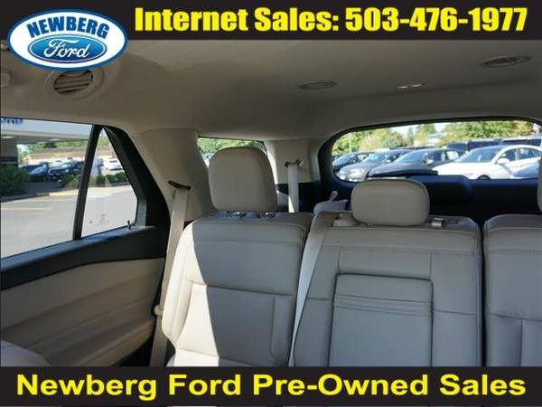 2020 Ford Explorer XLT - - by dealer - vehicle for sale in Newberg, OR – photo 13