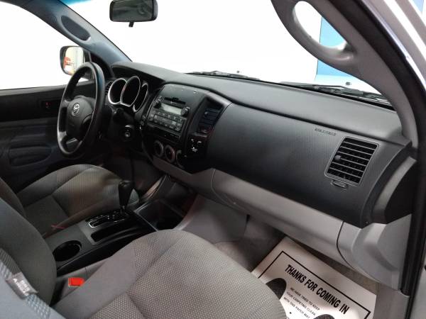2011 TOYOTA TACOMA V6 4X4 23K MILES, 1 OWNER CLEAN - SEE PICS for sale in GLADSTONE, WI – photo 17