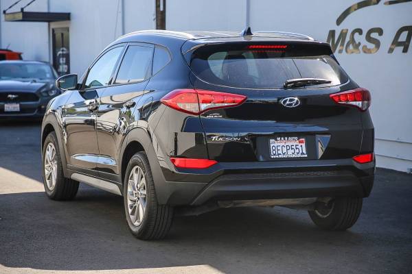 2018 Hyundai Tucson SEL suv Black Noir Pearl - - by for sale in Sacramento , CA – photo 4