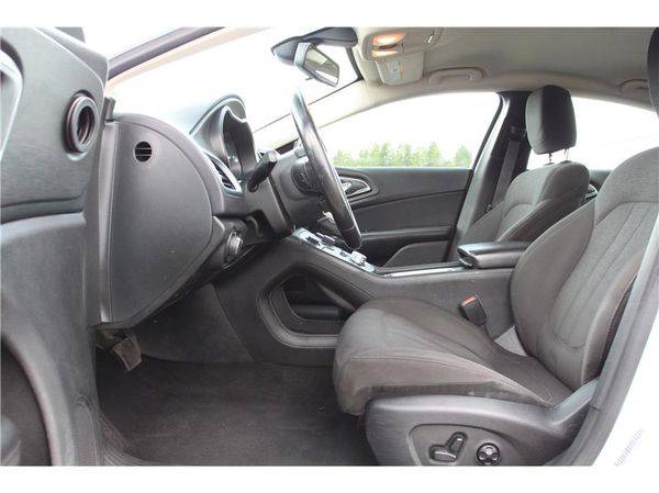 2015 Chrysler 200 Limited Leather Loaded Easy Finance for sale in Bremerton, WA – photo 10
