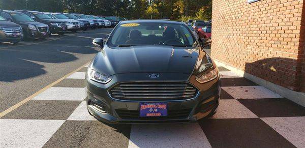 2015 Ford Fusion 4dr Sdn SE FWD (TOP RATED DEALER AWARD 2018 !!!) for sale in Waterbury, CT – photo 3