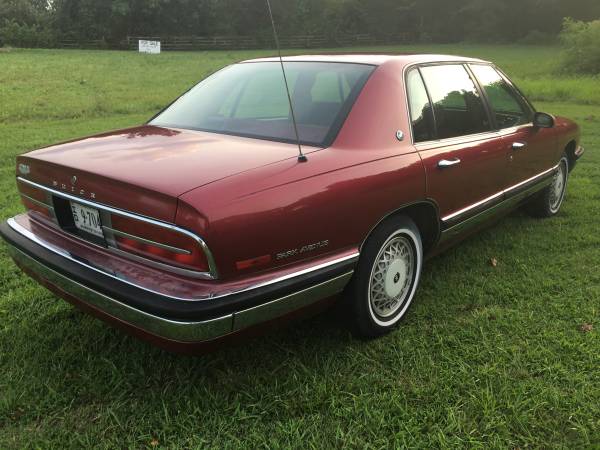 1992 Buick Park Avenue - cars & trucks - by dealer - vehicle... for sale in Pratts, VA – photo 4