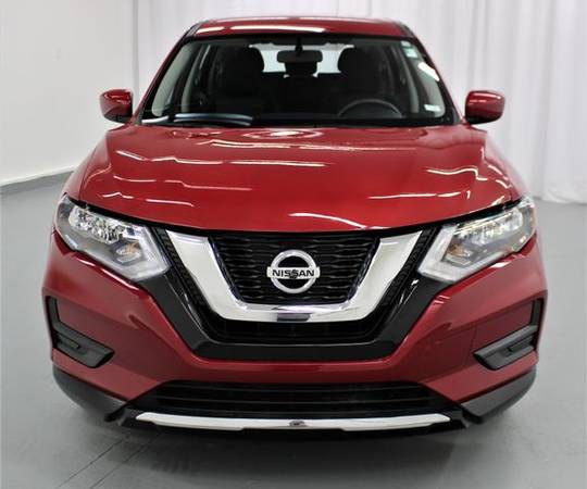 2017 Nissan Rogue - Financing Available! - cars & trucks - by dealer... for sale in Saint Louis, MO – photo 4