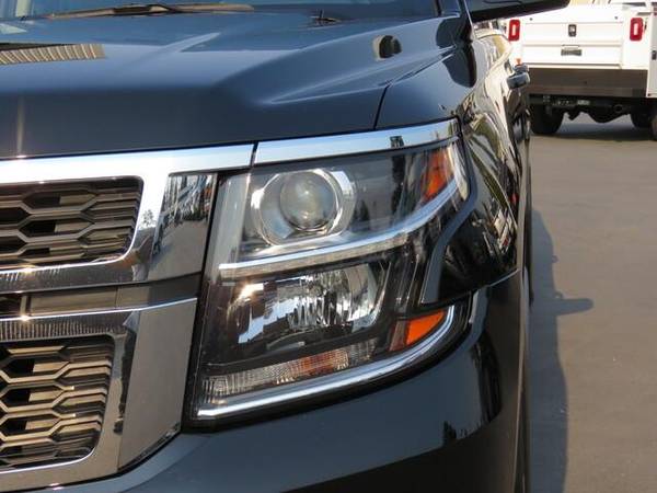 2019 Chevrolet Suburban LT - SUV - cars & trucks - by dealer -... for sale in Healdsburg, CA – photo 10
