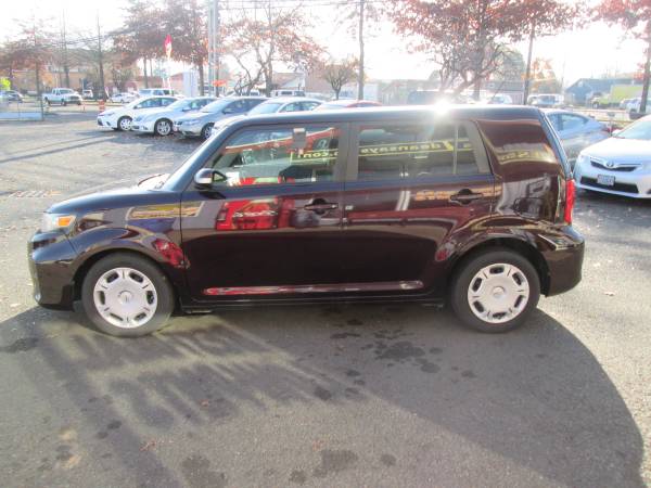 FM Jones and Sons 2012 Scion XB Hatchback - cars & trucks - by... for sale in Eugene, OR – photo 4