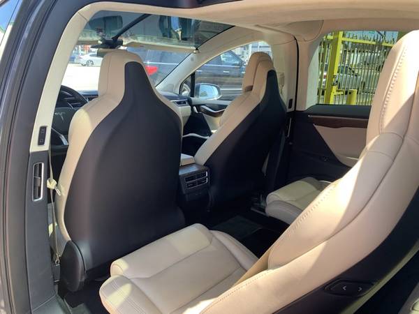 2017 Tesla Model X 90D suv for sale in INGLEWOOD, CA – photo 10