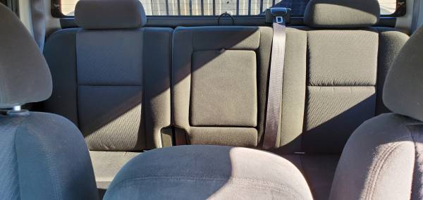 Only 100k miles! Chevrolet Silverado 1500 LS 4X4 1-Owner Clean Title for sale in Burleson, TX – photo 6