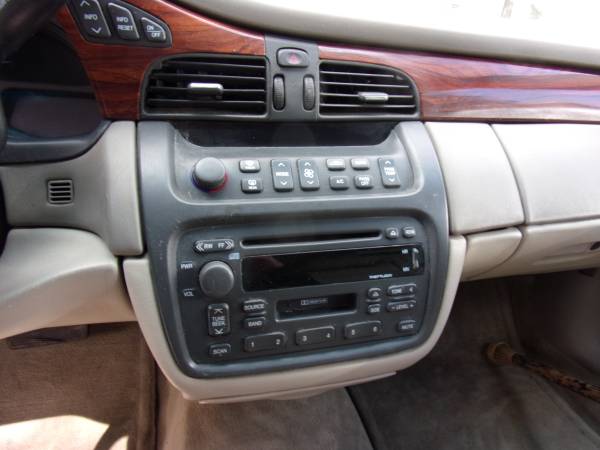 2001 Cadillac Deville 4DSD - - by dealer - vehicle for sale in Glens Falls, NY – photo 13