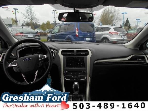 2016 Ford Fusion Energi Electric SE Luxury Sedan for sale in Gresham, OR – photo 8