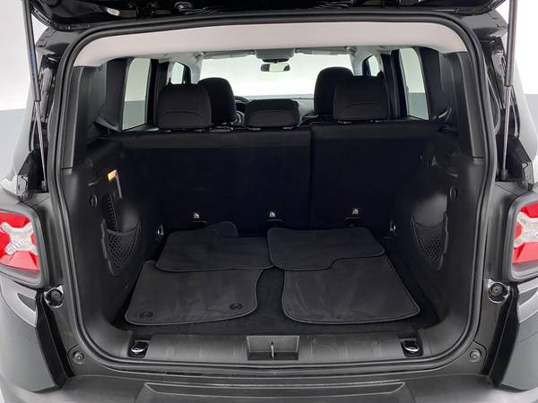 2020 Jeep Renegade Sport SUV 4D suv Black - FINANCE ONLINE - cars &... for sale in Montebello, CA – photo 22