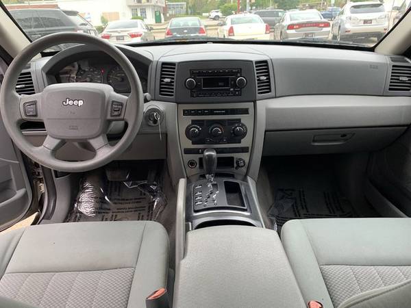 2006 Jeep Grand Cherokee Laredo 4WD .First Time Buyer's Program. Low... for sale in Mishawaka, IN – photo 6