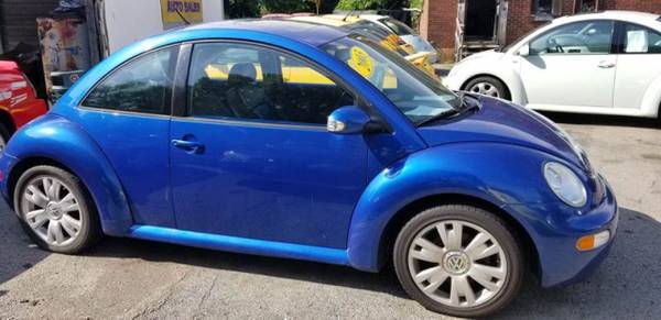 2003 VOLKSWAGEN BEETLE BUG Color Concept Blue Rare Manual shift for sale in Germantown, OH – photo 4