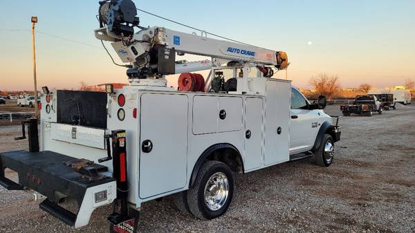 2016 Dodge 5500 4wd 6000lb Crane 11ft Mechanics Miller Bobcat PTO for sale in Wichita Falls, TX – photo 6