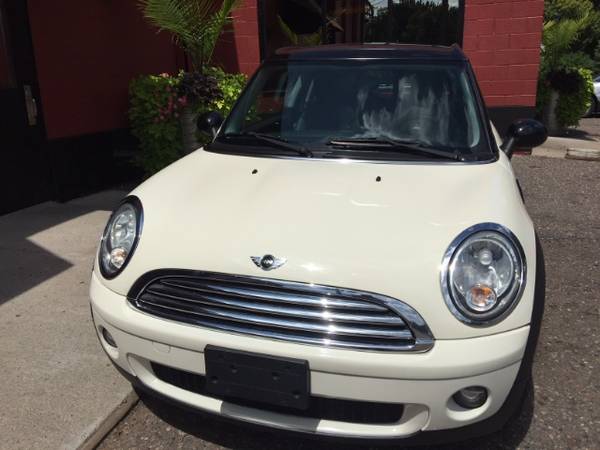 2009 MINI Clubman Base - cars & trucks - by dealer - vehicle... for sale in St Louis Park, MN – photo 4