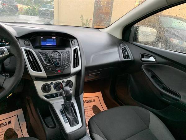 2014 FORD FOCUS SE - ALL CREDIT/INCOME WELCOME! - cars & trucks - by... for sale in Fredericksburg, VA – photo 12