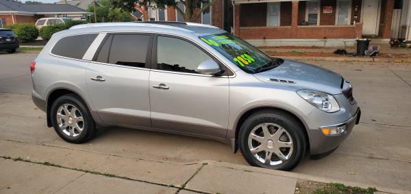 2010 Buick enclave cxl - cars & trucks - by dealer - vehicle... for sale in Dubuque, IA – photo 3