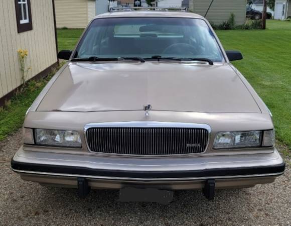 1996 Buick Century wood panel Wagon for sale in Newark, OH – photo 4