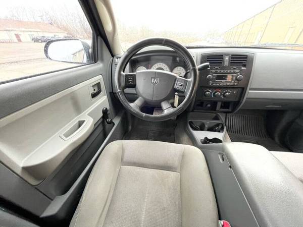 2006 Dodge Dakota SLT Quad Cab 3 7L V6 - 156K Miles - 5 5FT Bed for sale in Uniontown , OH – photo 9