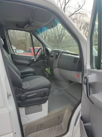 2007 Dodge Sprinter Low Miles - cars & trucks - by owner - vehicle... for sale in Melrose Park, IL – photo 12