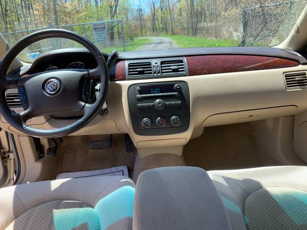 LOW MILE 2008 Buick Lucerne for sale in Cicero, NY – photo 15