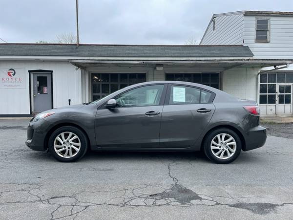 2012 Mazda Mazda3 i Touring 4-Door 5-Speed Automatic for sale in Lancaster, PA – photo 6