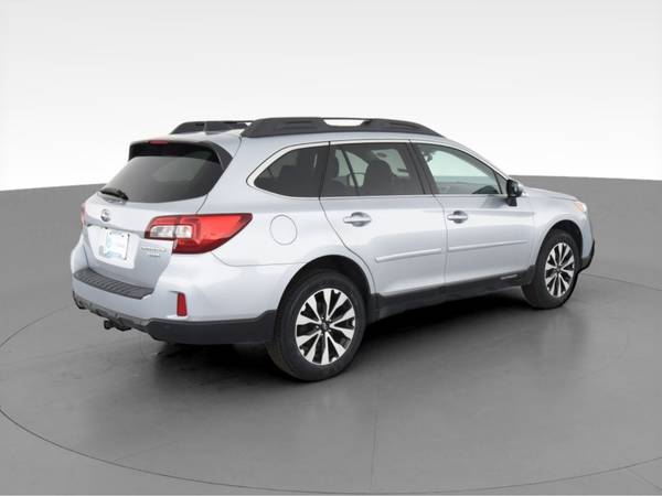 2017 Subaru Outback 3.6R Limited Wagon 4D wagon Silver - FINANCE -... for sale in Fort Collins, CO – photo 11
