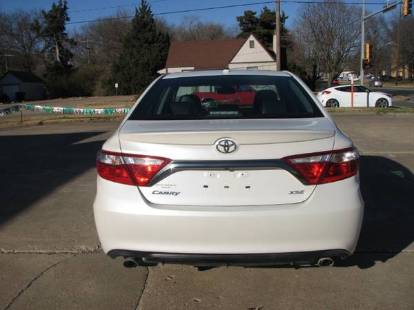 2015 Toyota Camry XSE V6 - cars & trucks - by dealer - vehicle... for sale in Topeka, KS – photo 4