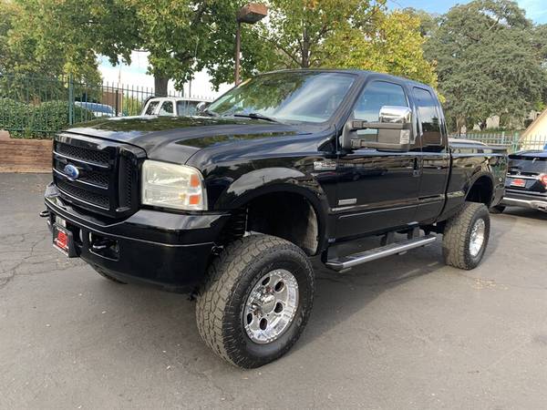 2005 Ford F250 Super Duty XLT SuperCab*Lifted*4X4*Tow Package* for sale in Fair Oaks, CA