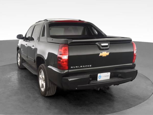 2013 Chevy Chevrolet Avalanche Black Diamond LT Sport Utility Pickup... for sale in Chicago, IL – photo 8
