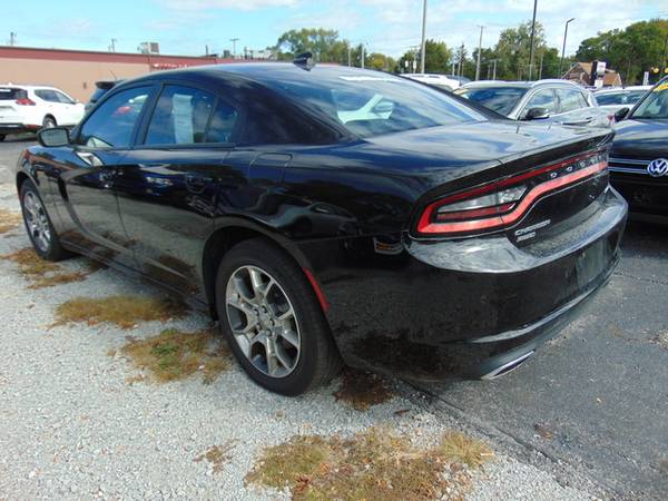2016 Dodge Charger SXT - cars & trucks - by dealer - vehicle... for sale in Highland, IL – photo 3