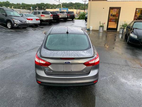 2014 FORD FOCUS SE - ALL CREDIT/INCOME WELCOME! - cars & trucks - by... for sale in Fredericksburg, VA – photo 10