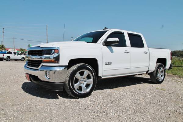 2018 CHEVROLET SILVERADO 1500 LT - LOW MILES - ONE OWNER - LIKE NEW... for sale in LEANDER, TX