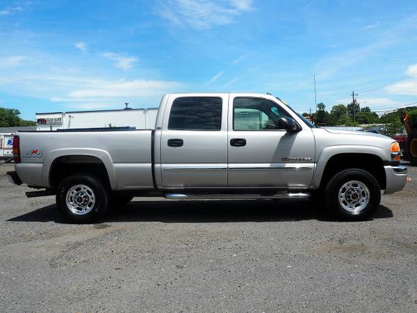 2004 GMC Sierra 2500 4X4 Crew Cab Auto Full Power 1-Owner Super Clean for sale in West Warwick, MA – photo 5