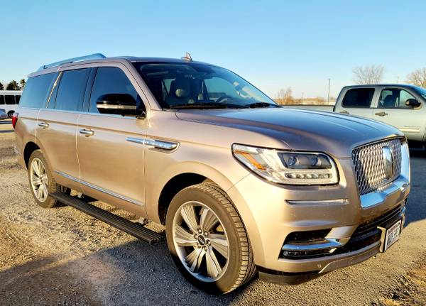 2018 Lincoln Navigator L Reserve - cars & trucks - by dealer -... for sale in Neenah, WI – photo 11