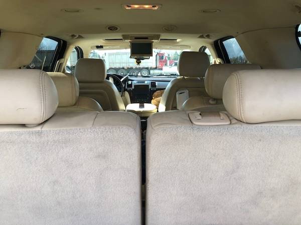 2007 Cadillac Escalade-great deal - cars & trucks - by owner -... for sale in Flushing, MI – photo 11