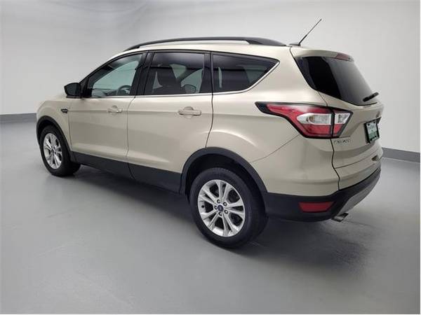 2018 Ford Escape SE - SUV - - by dealer - vehicle for sale in Eastpointe, MI – photo 3