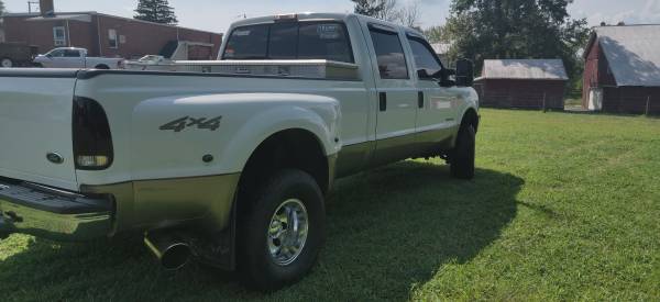 2003 Ford F-350 7.3 Diesel Lariat for sale in Reinholds, PA – photo 3