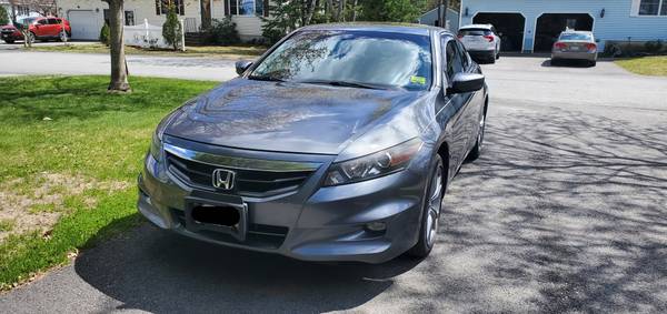 2012 Honda Accord EX-L V6 Manual Coupe w/Navigation for sale in Bangor, ME – photo 2