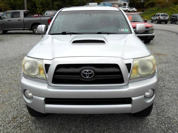 2006 Toyota Tacoma Double Cab V6 4WD - cars & trucks - by dealer -... for sale in York, PA – photo 7