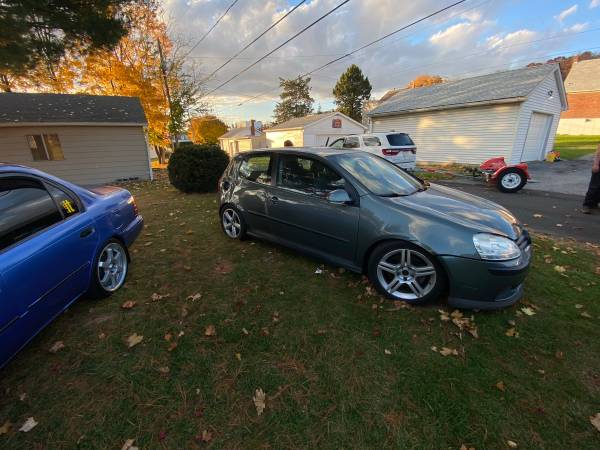 08 VW Rabbit $5,000 - cars & trucks - by owner - vehicle automotive... for sale in Bethlehem, PA – photo 3