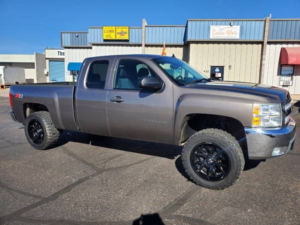 2013 Chevy Silverado LT Z71 4x4 - - by dealer for sale in Page, NM – photo 2