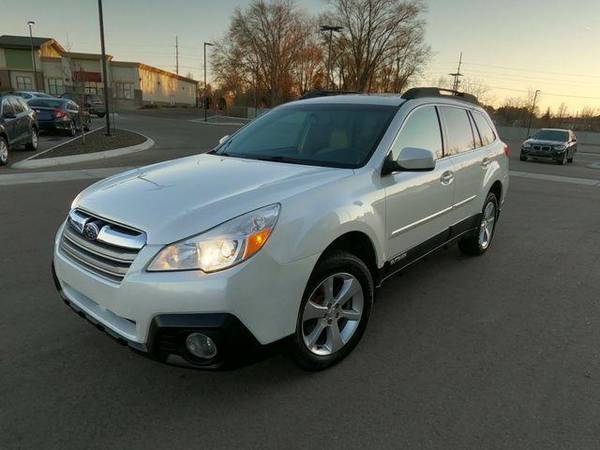 2013 Subaru Outback 3.6R Limited Wagon 4D - cars & trucks - by... for sale in Nampa, ID – photo 3