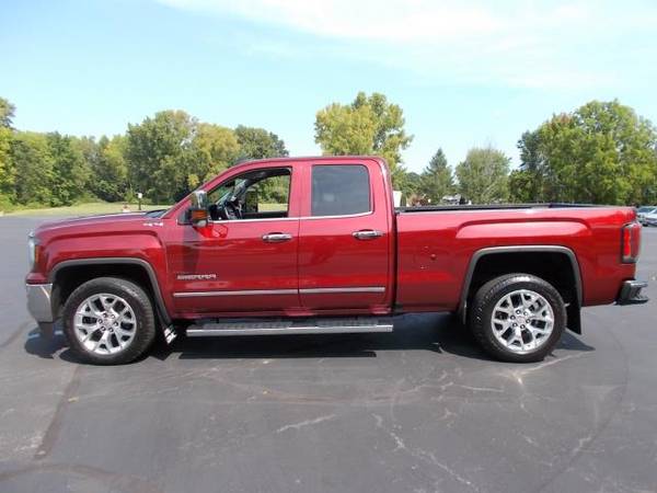 2016 GMC Sierra 1500 4WD Double Cab 143.5 SLT - cars & trucks - by... for sale in Cohoes, MA – photo 4